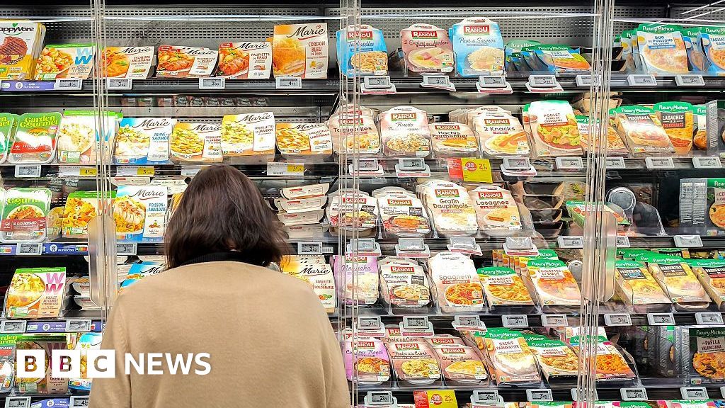 French supermarket fridges hit by 'extremely serious' cyber attack - BBC