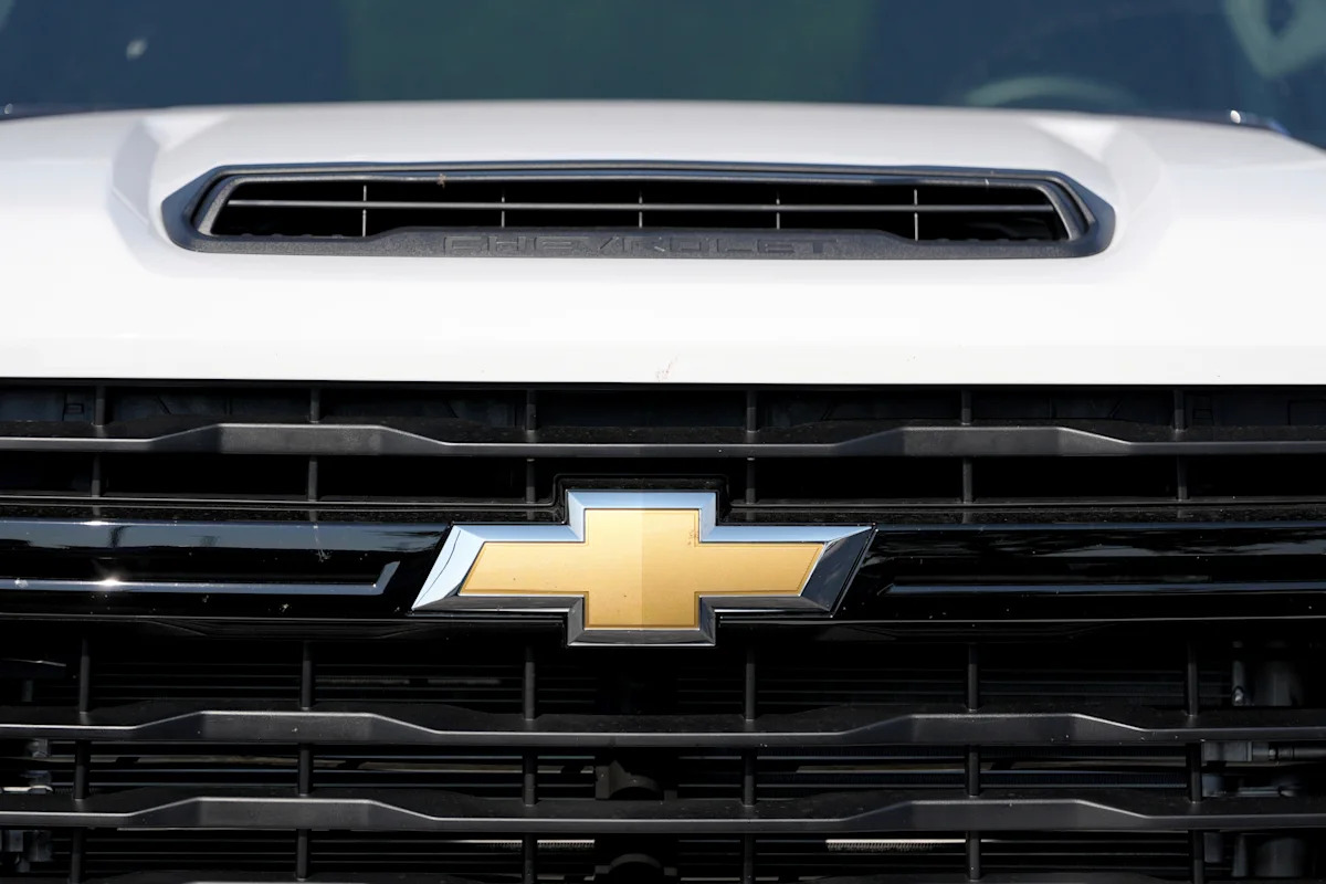 GM beats on Q3 results, tightens profit outlook, and unveils new $20 billion buyback