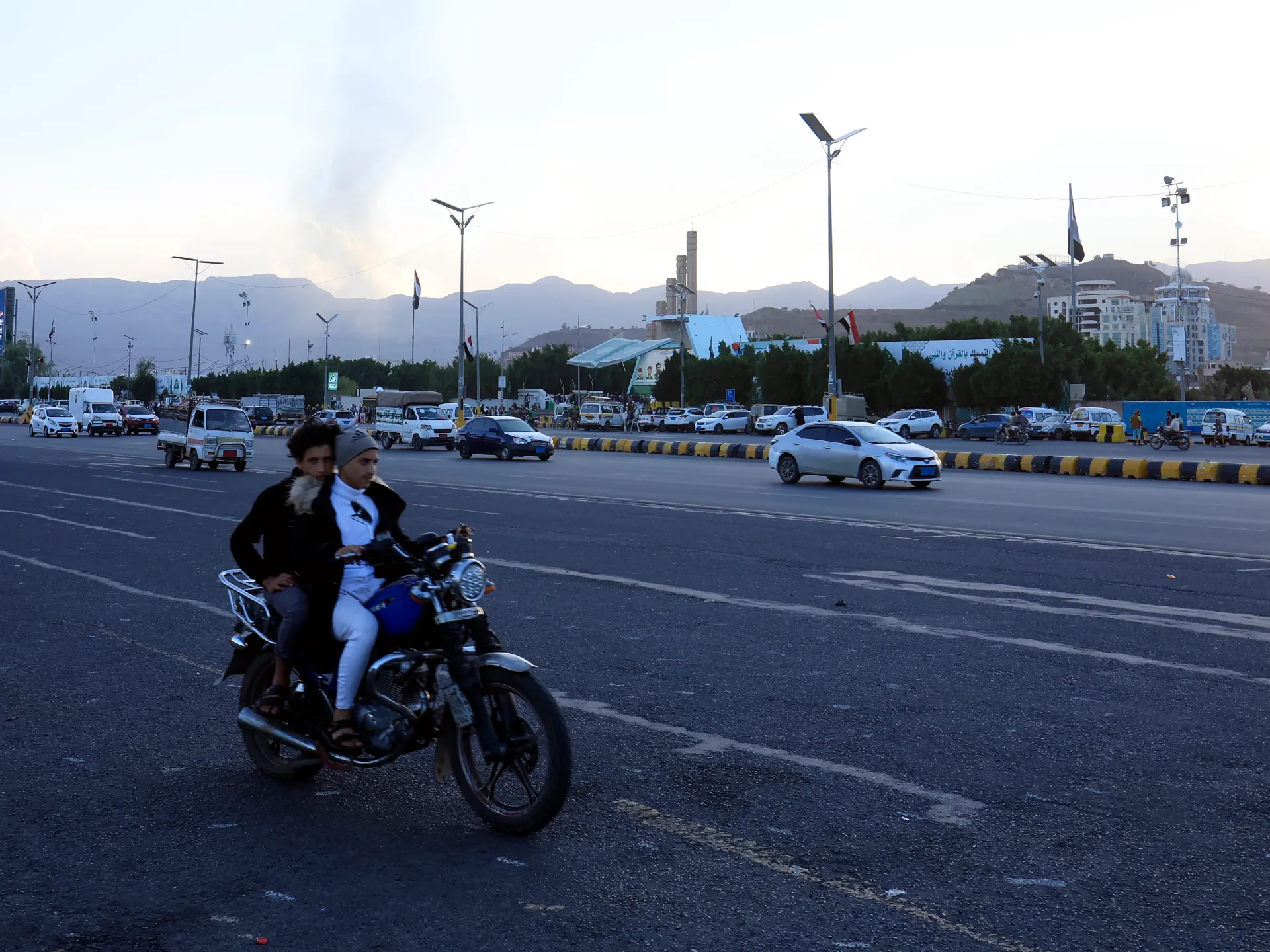 Iran war live: Tehran says Netanyahu seeks more war; Yemen fighting flares | Houthis News