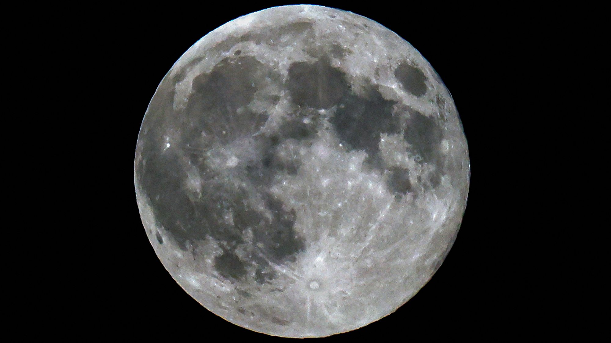 October's 'Hunter's Moon' stalks into the autumn sky on Oct. 25-26 — Here's what you need to know