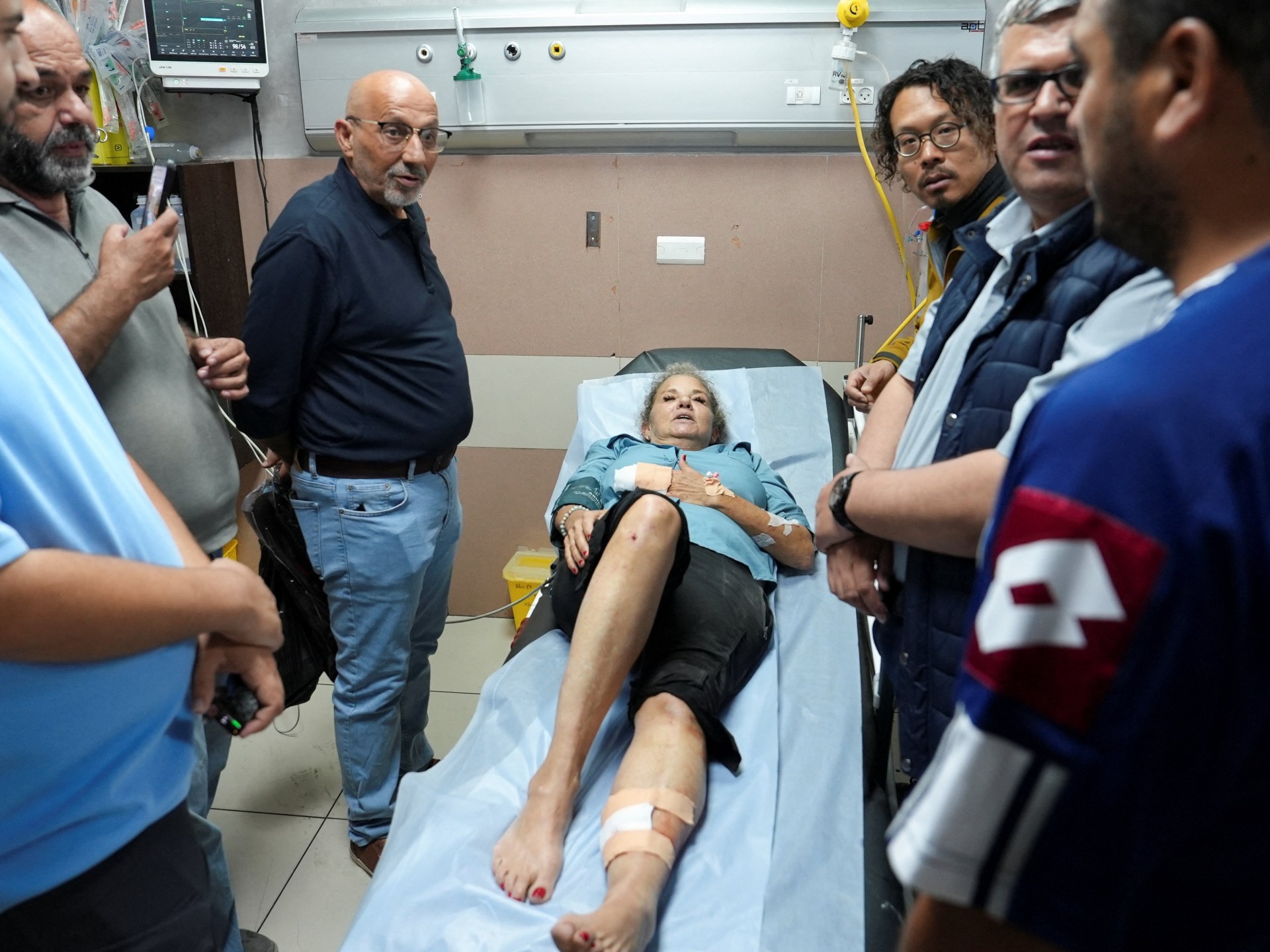 Palestinians, US journalist attacked in West Bank pogrom: What we know | Occupied West Bank News