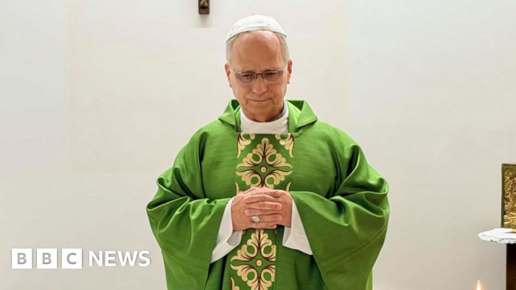 Pope pictured for first time since surgery and cancer diagnosis