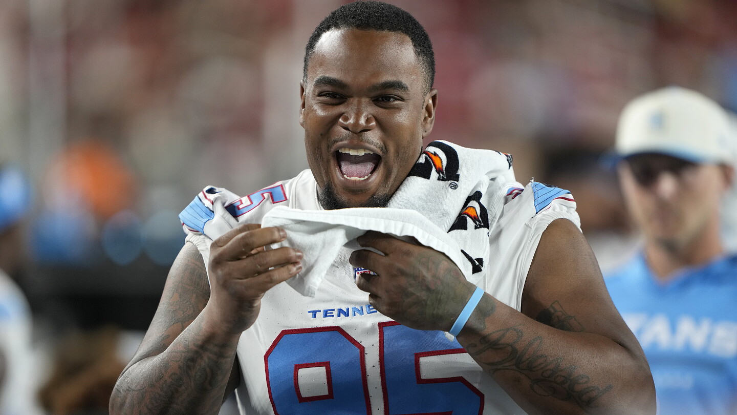 Reports: Titans released DT Jordan Elliott after he went to car to get gun