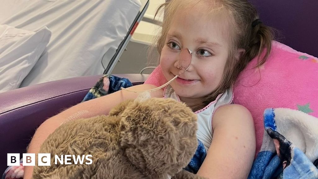 Same-day test helps doctors detect hidden infections in critically ill children - BBC