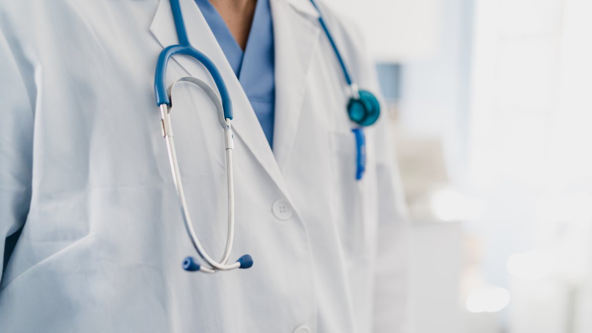 Sick? It may not be the flu, as experts say this virus is spreading – NBC Chicago
