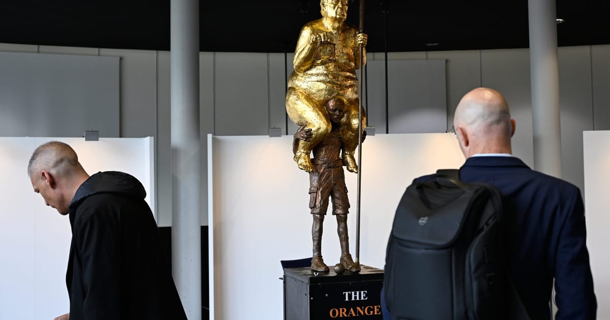 Slovakia’s Fico calls nude Trump statue a sign of EU decline – POLITICO
