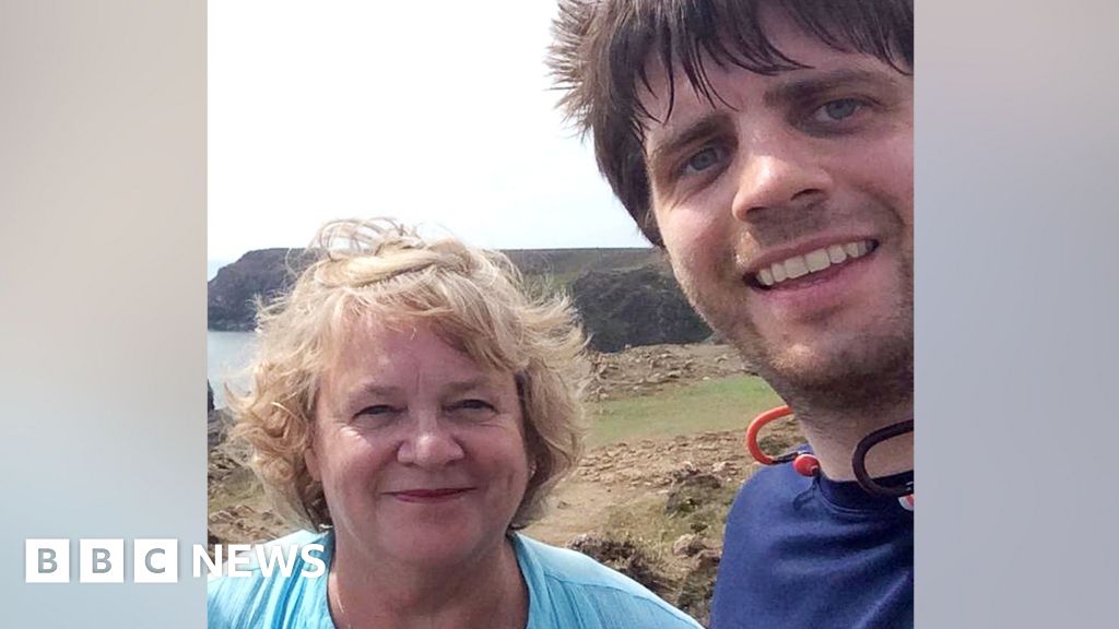 Son who used AI to help save mum's life hopes case offers Parkinson's clues - BBC