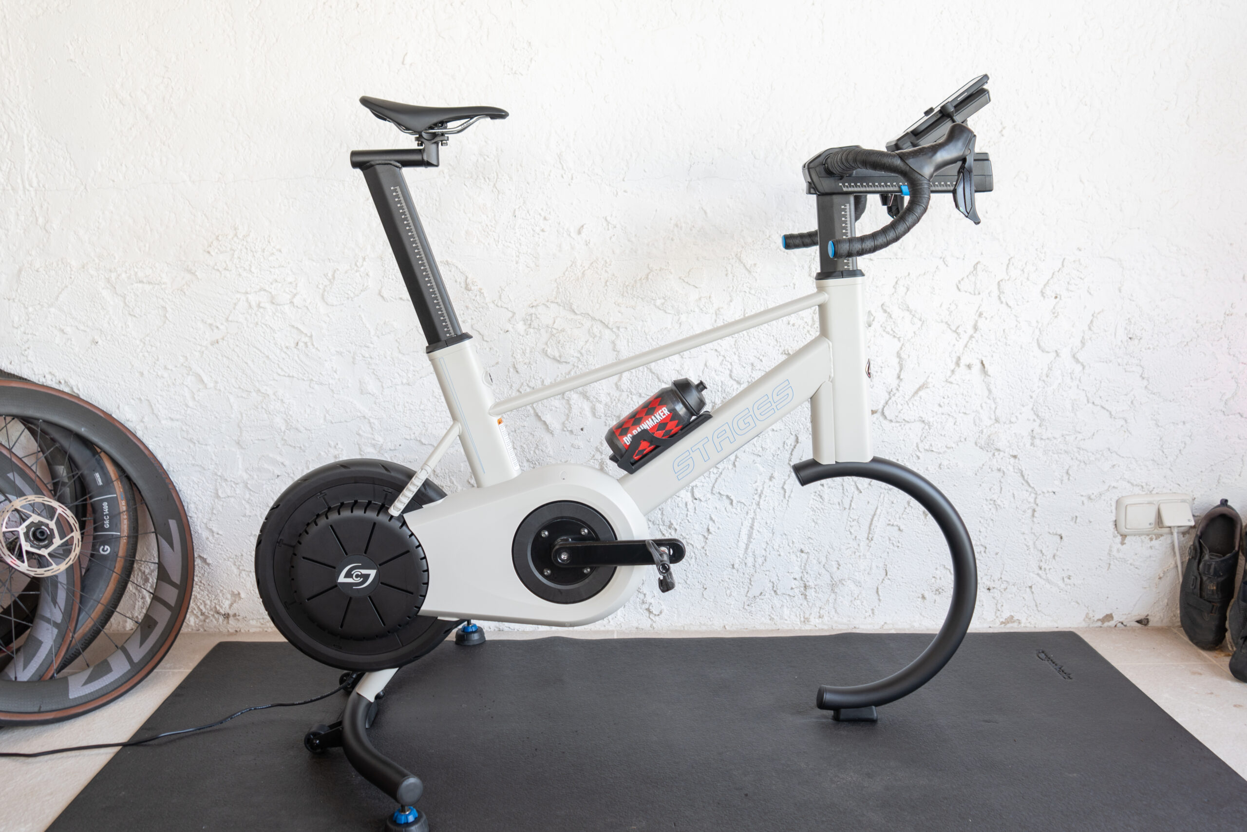 Stages SB200 Indoor Smartbike In-Depth Review: Redemption?