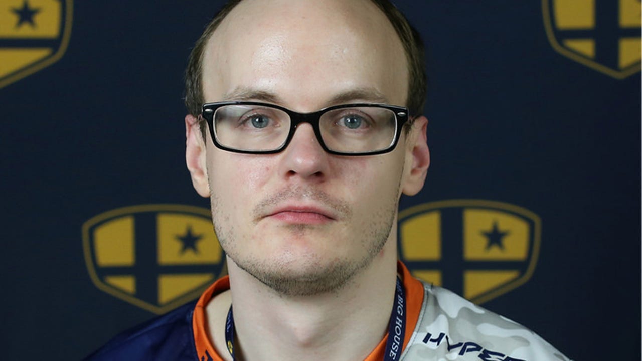 Super Smash Bros. Player Mew2King Banned From Tournament After Bug Bites Prompt Health Concerns