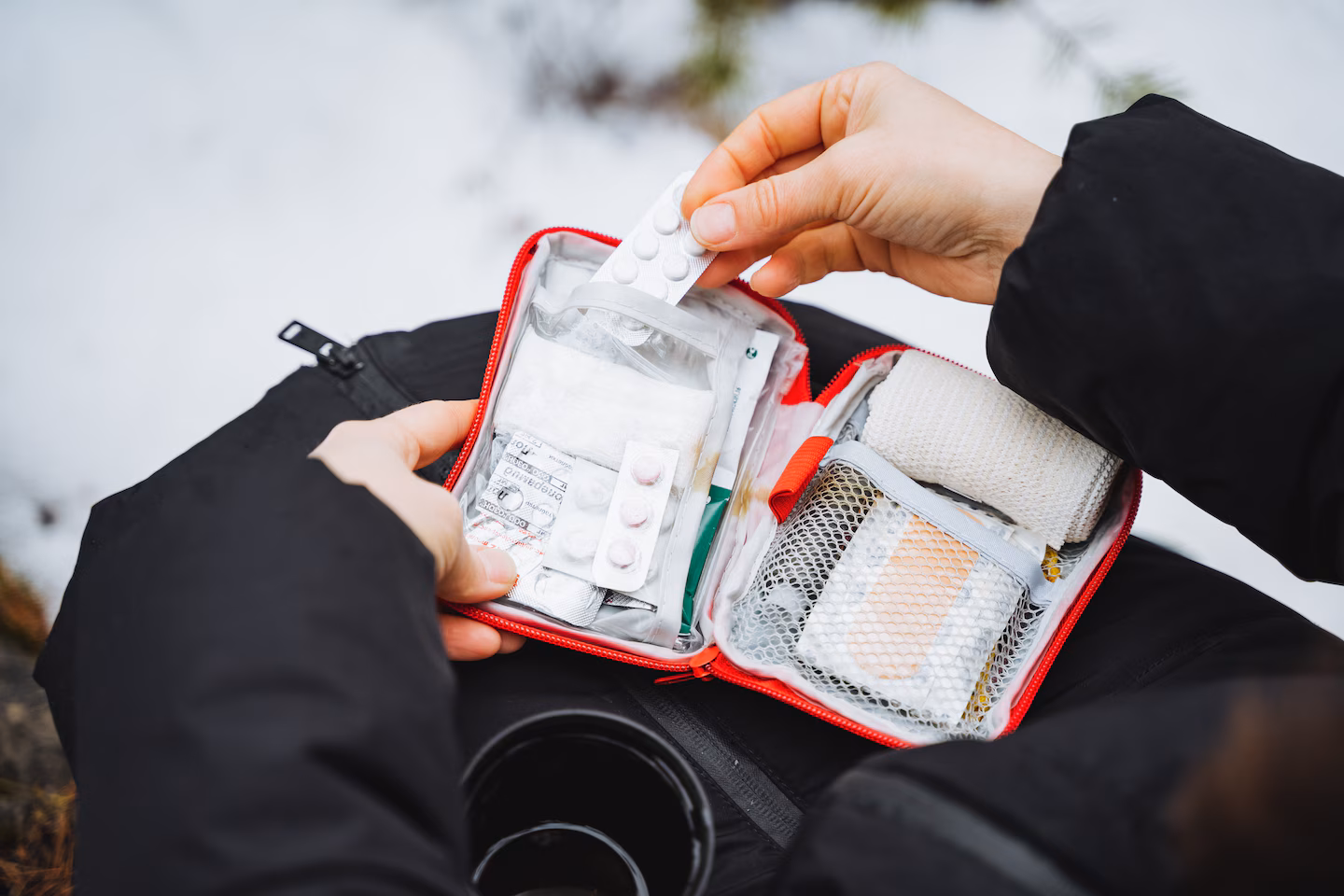 The most important things to do to stay healthy while traveling