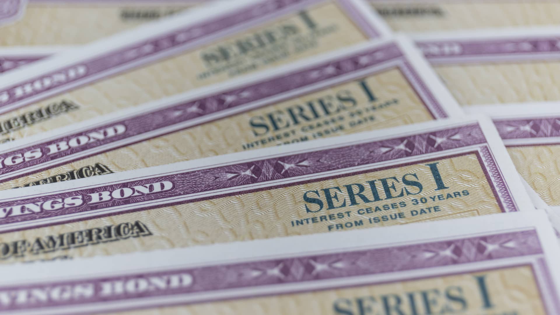 Treasury: Series I bond rate is 5.51% through April 2027