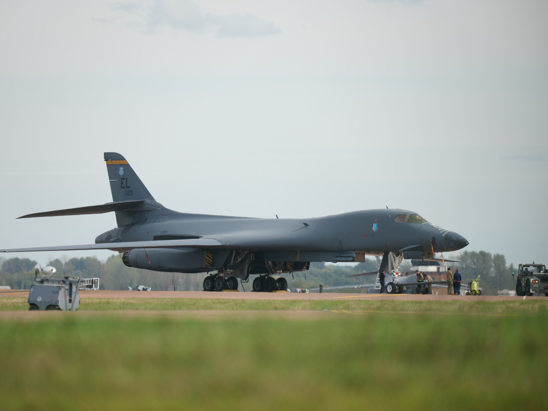 US withdraws B-1 bomber aircraft from UK’s Fairford base amid Iran fears | Military News