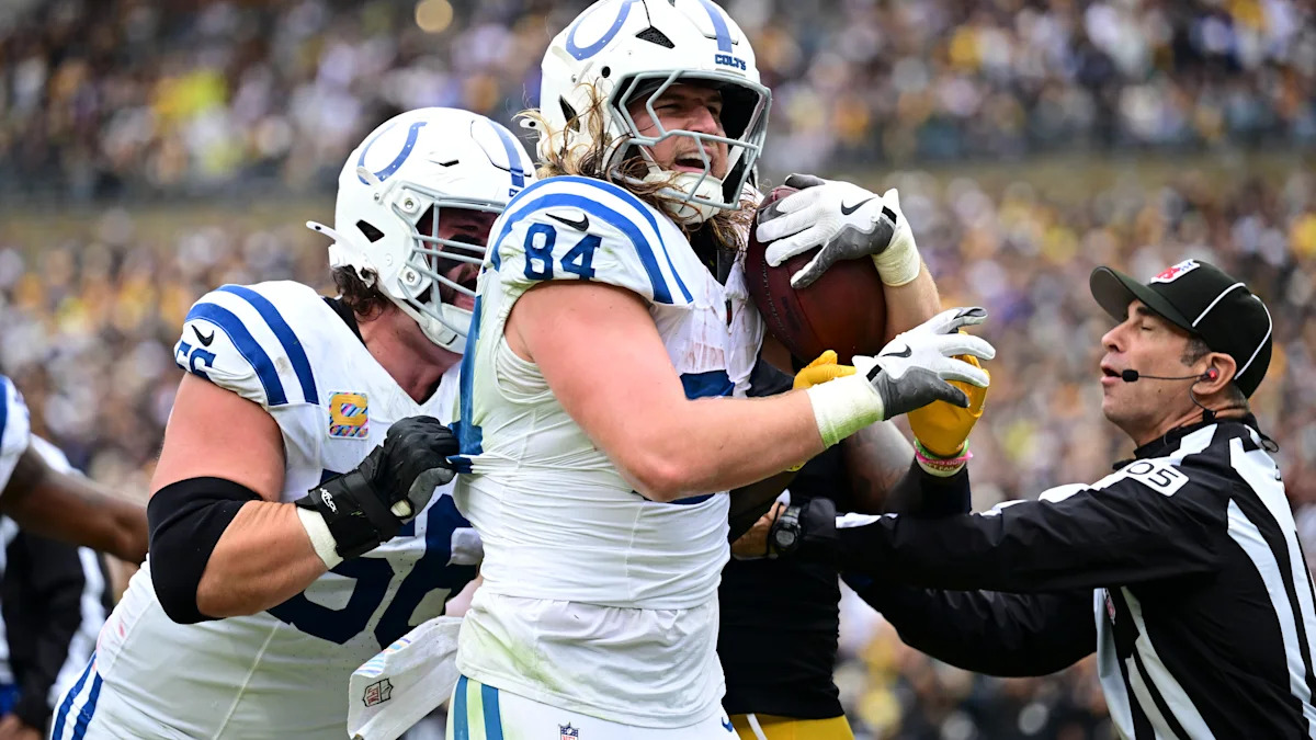 Week 6 NFL schedule, scores, live updates: Tyler Warren, Quinshon Judkins inactive; Caleb Williams, A.J. Brown return from injury